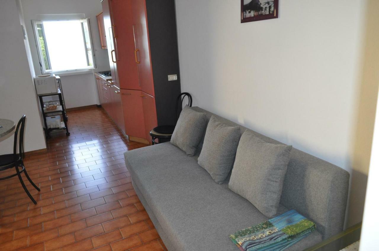 Holiday Home Near Monte Baldo In Tremosine Sul Garda Luaran gambar